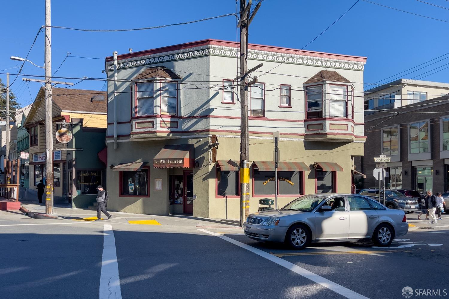115 Moffitt Street