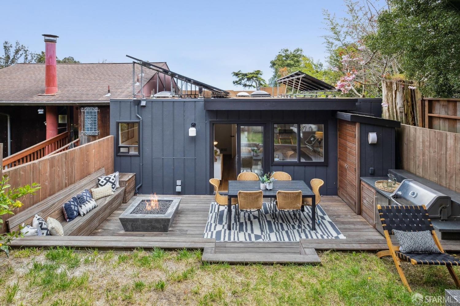 89 Martha Avenue