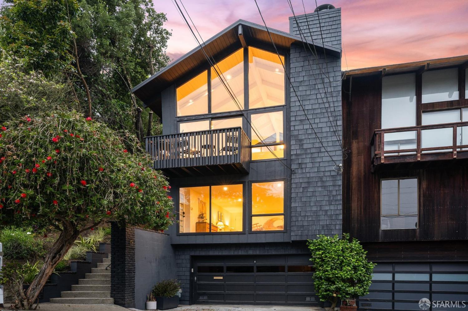 89 Martha Avenue