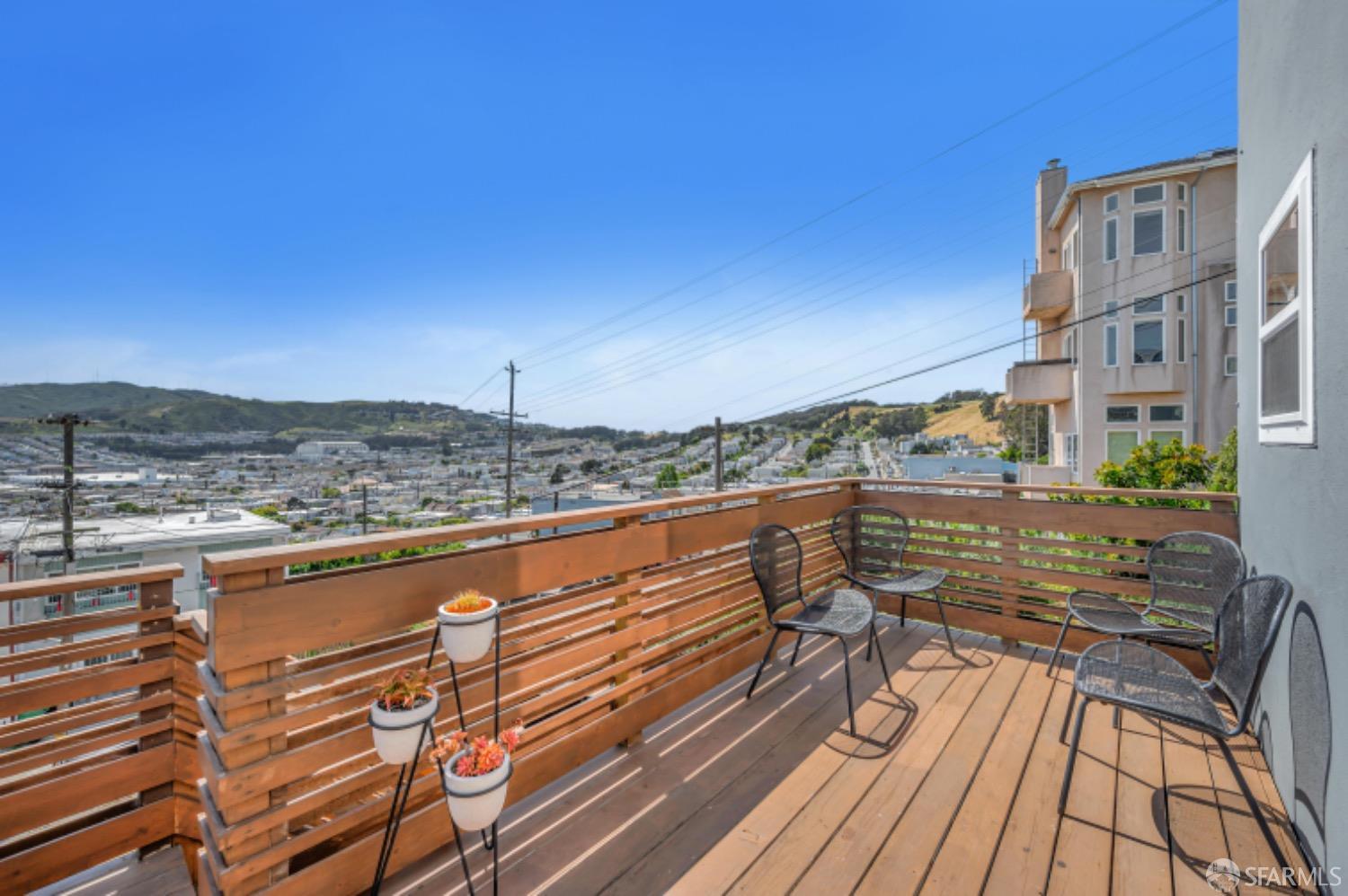 398 Campbell Avenue