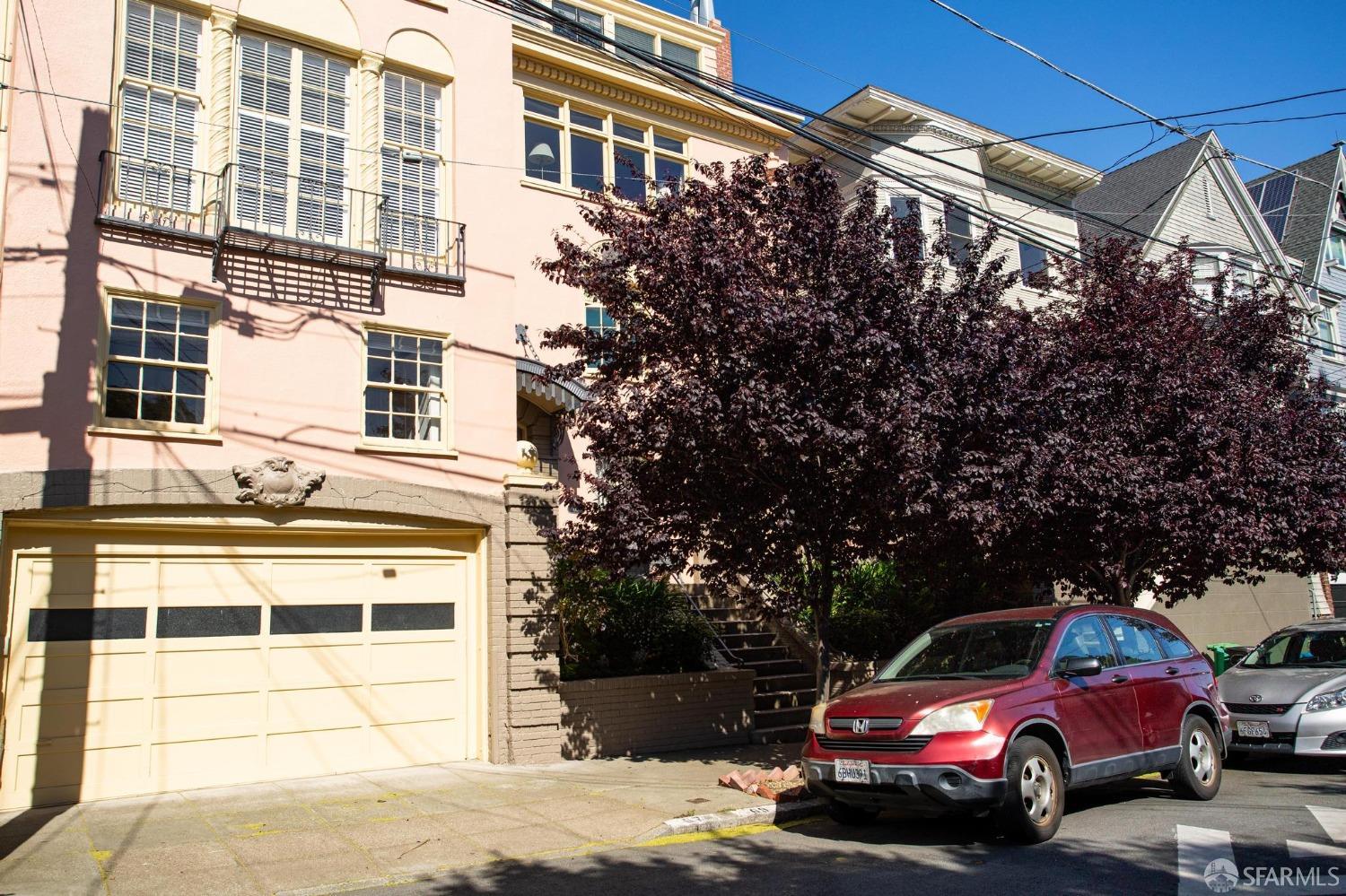 67 Divisadero Street