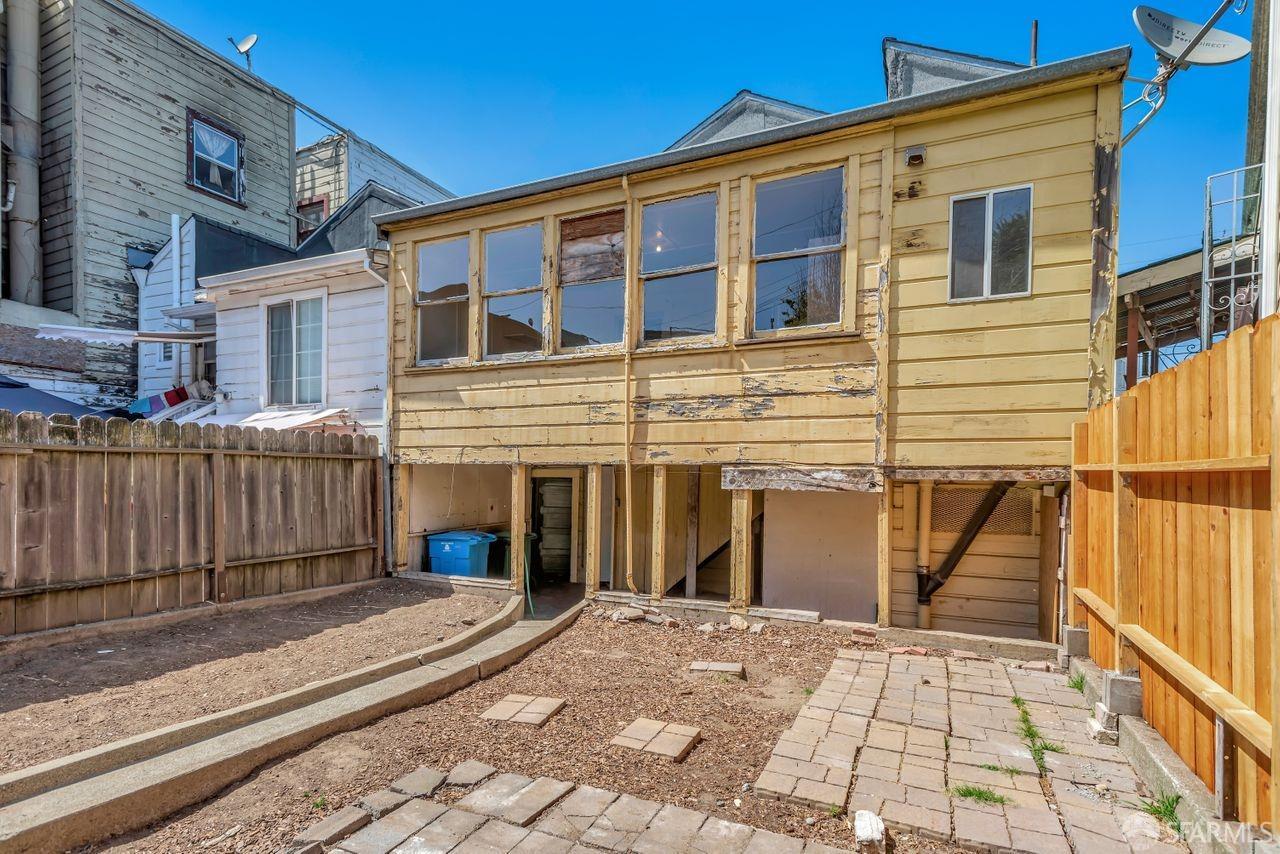 17 30th Street