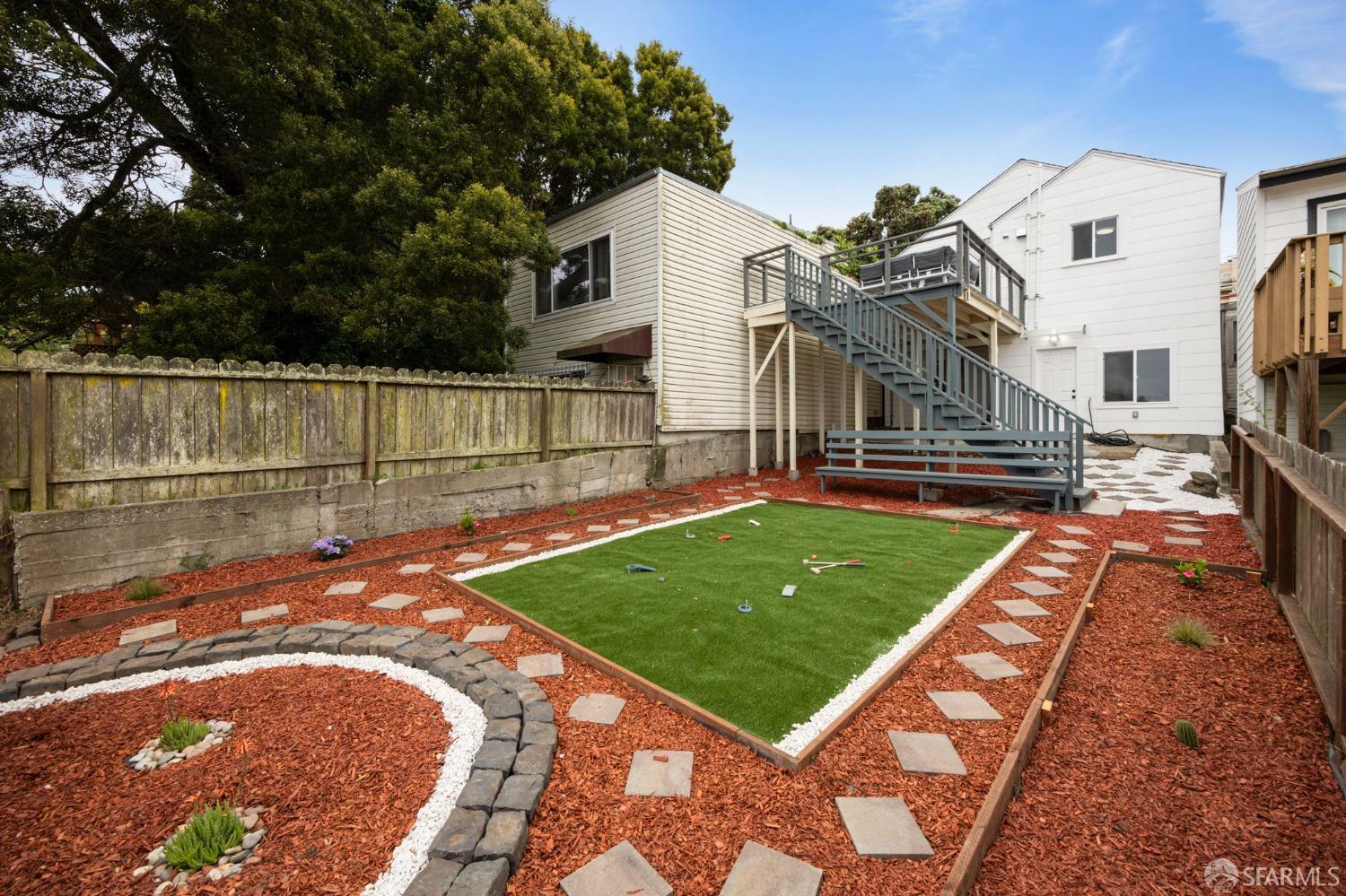 125 Majestic Avenue