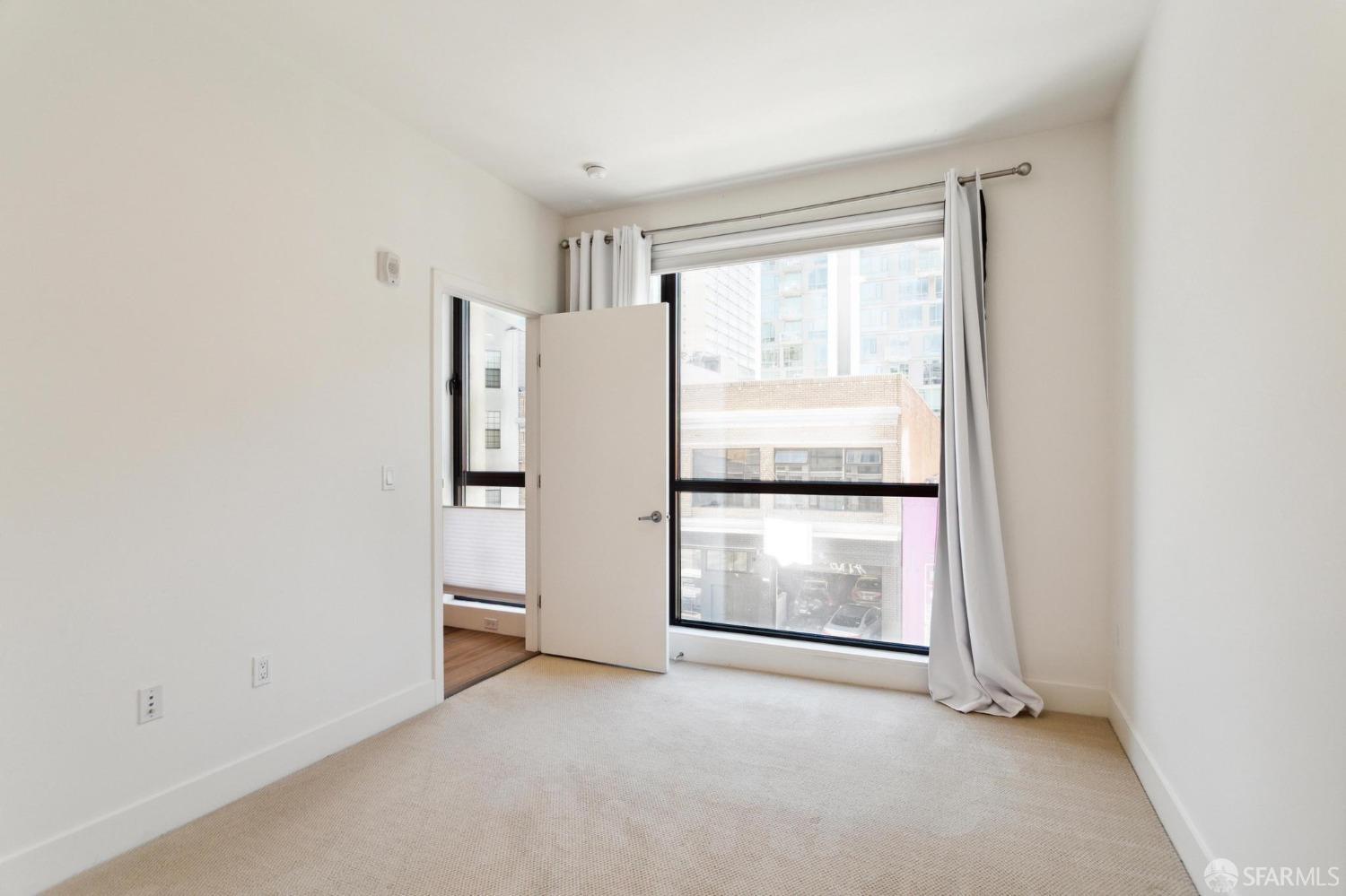 1433 Bush Street # 301