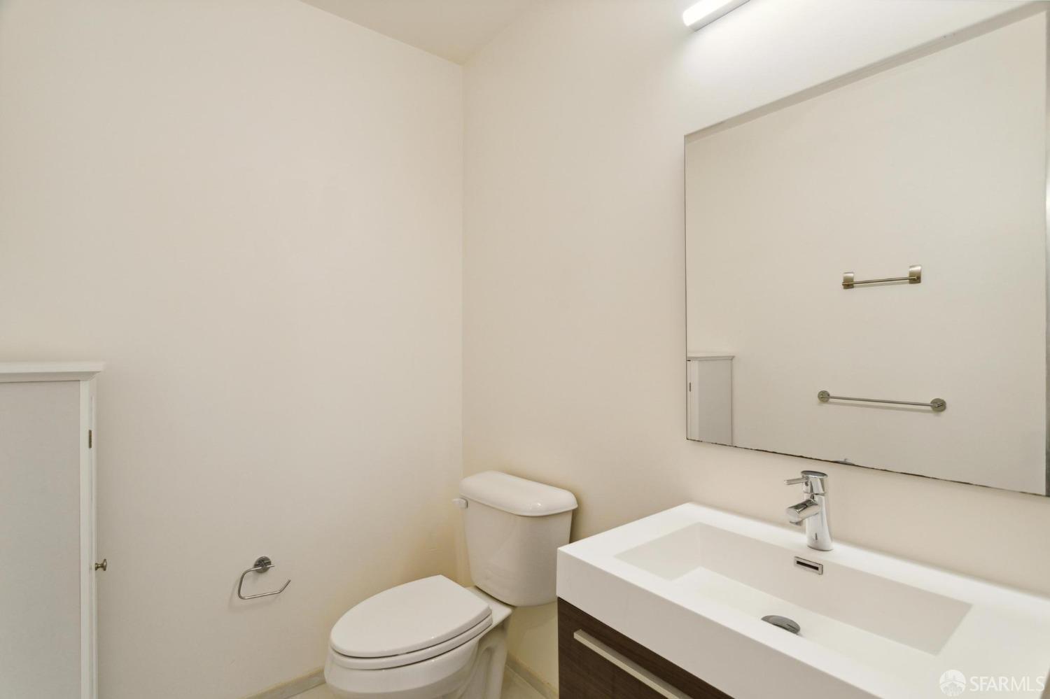 1433 Bush Street # 301