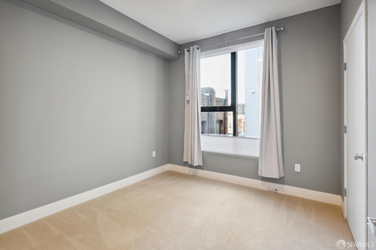 1433 Bush Street # 301