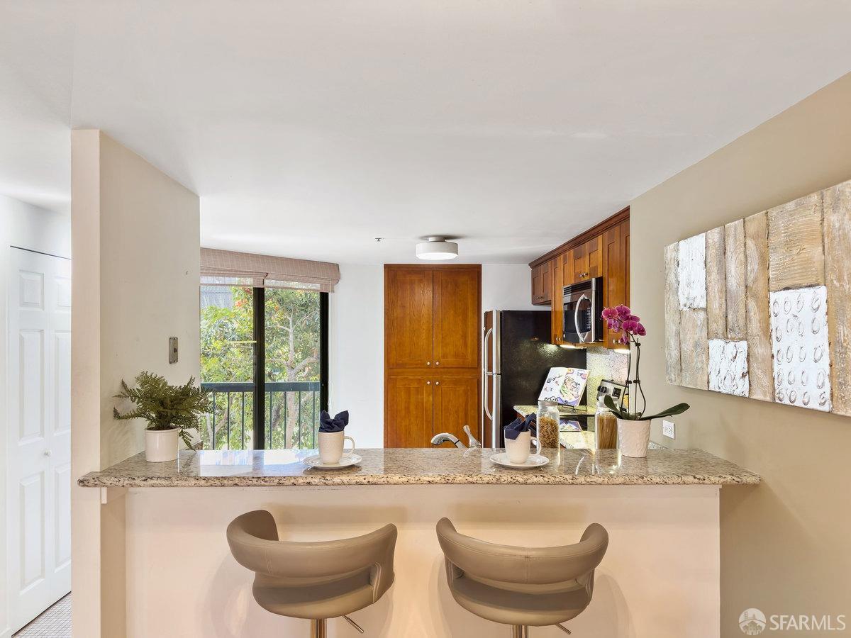 601 Van Ness Avenue # 4