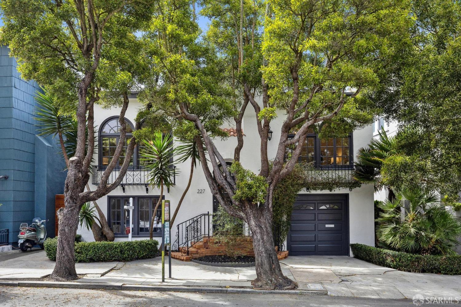 227 Vicente Street
