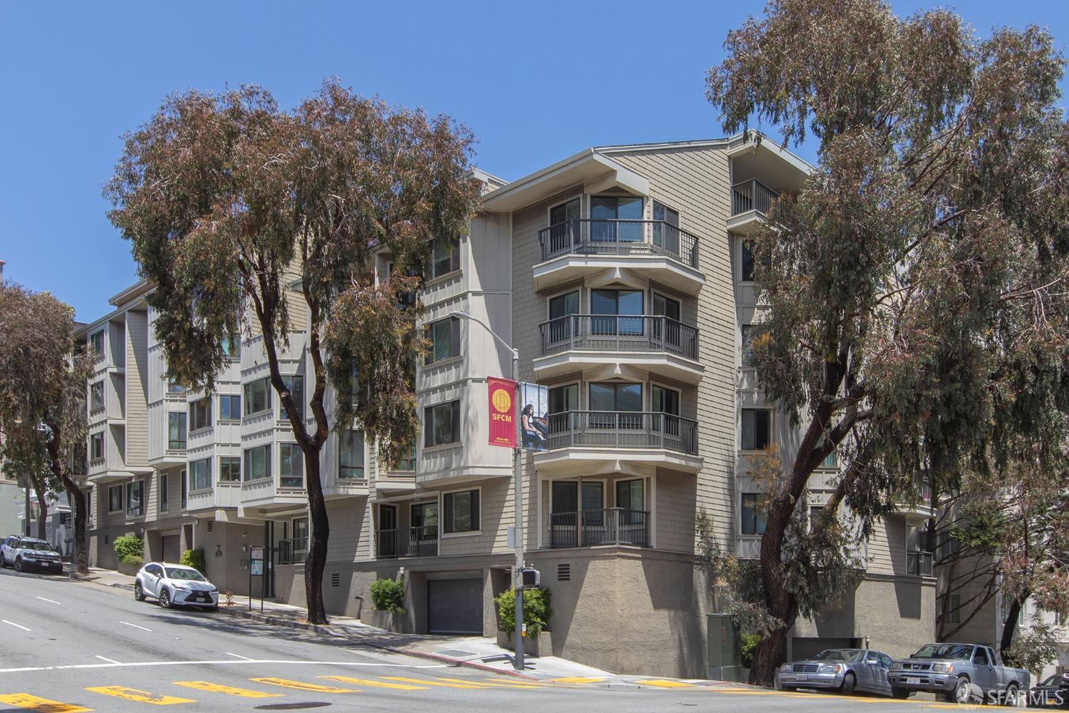 1700 Gough Street # 210