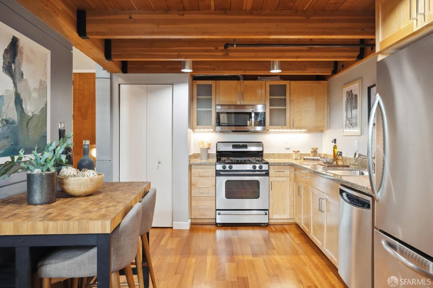 380 10th Street # 6