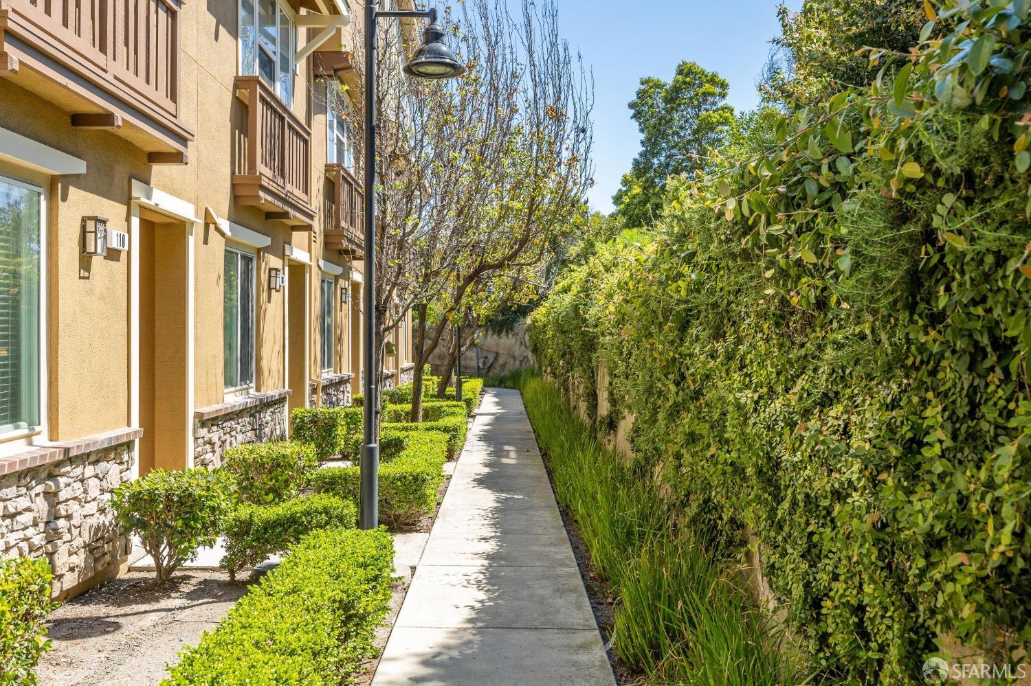 110 Emerald Cove Terrace