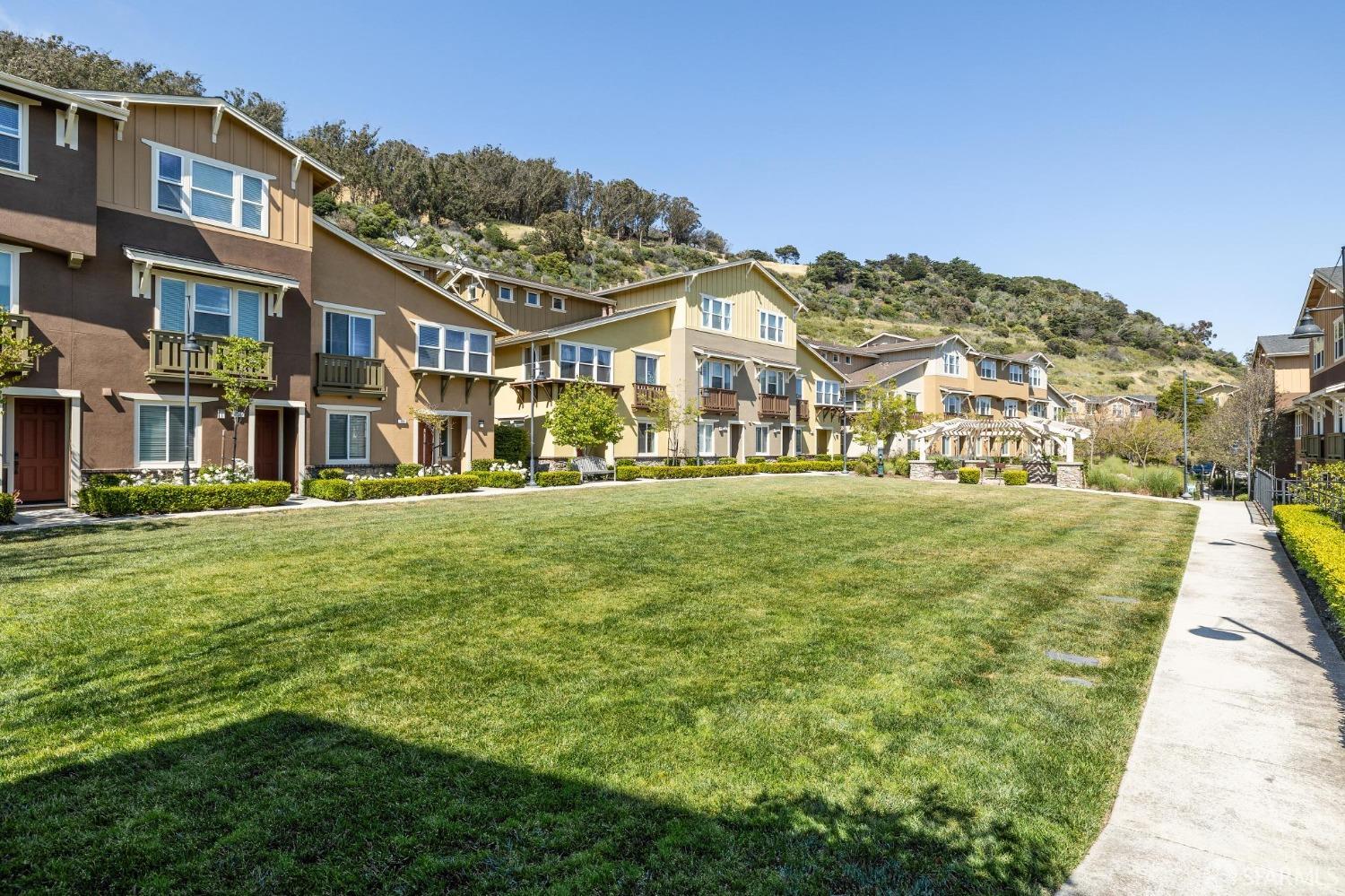 110 Emerald Cove Terrace