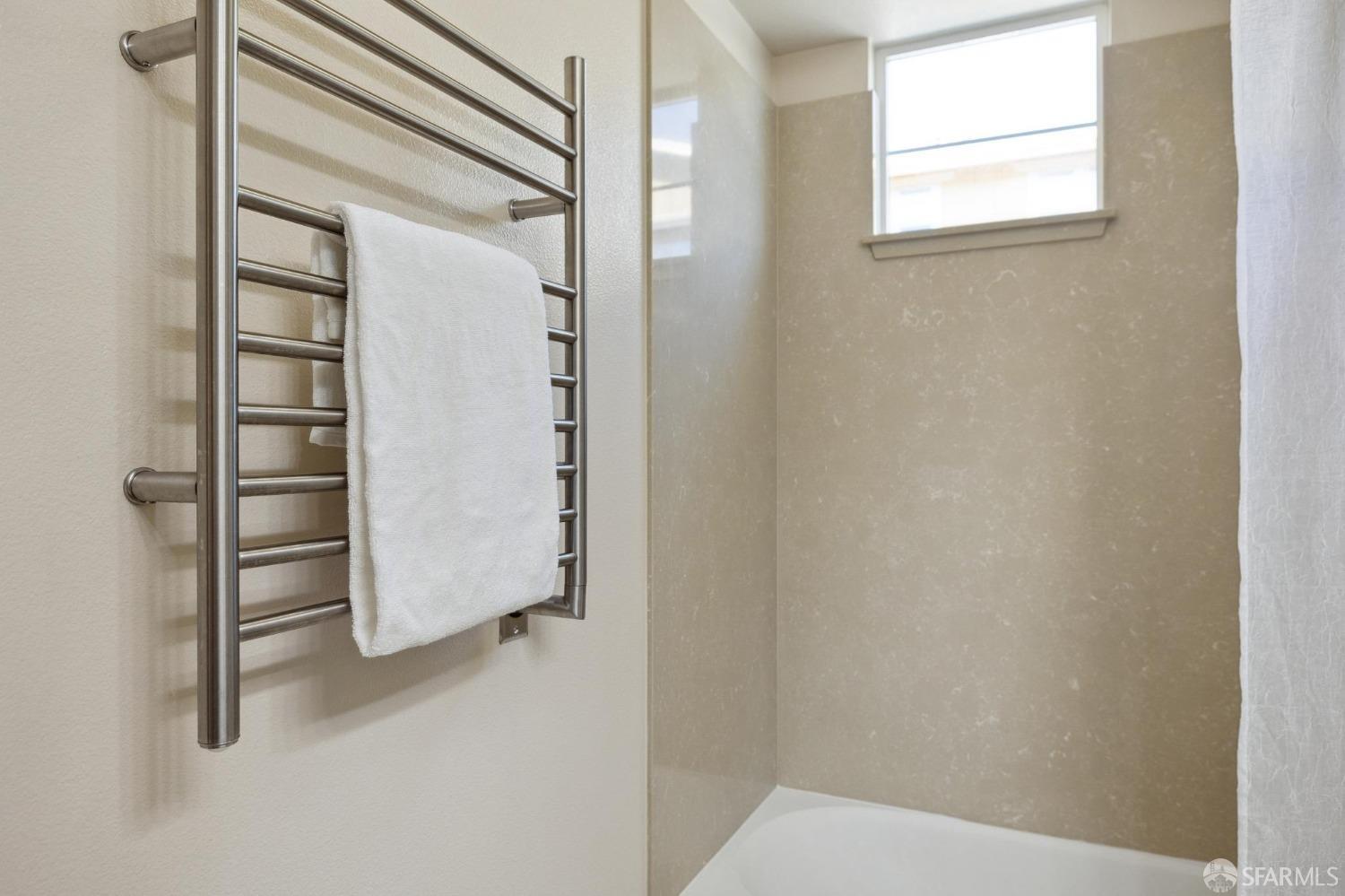 110 Emerald Cove Terrace