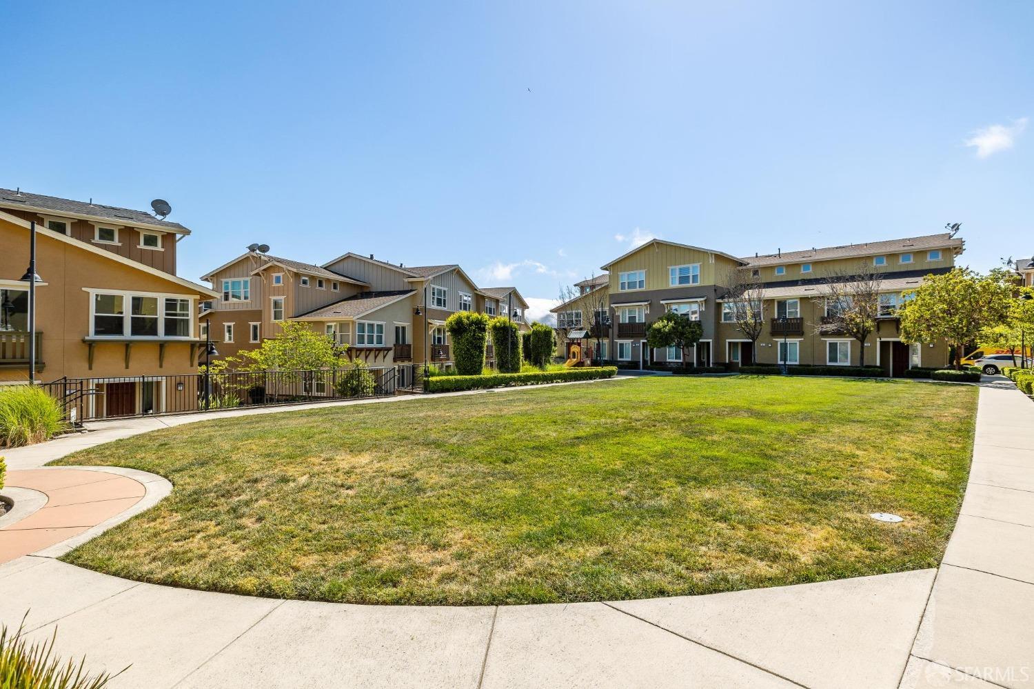 110 Emerald Cove Terrace