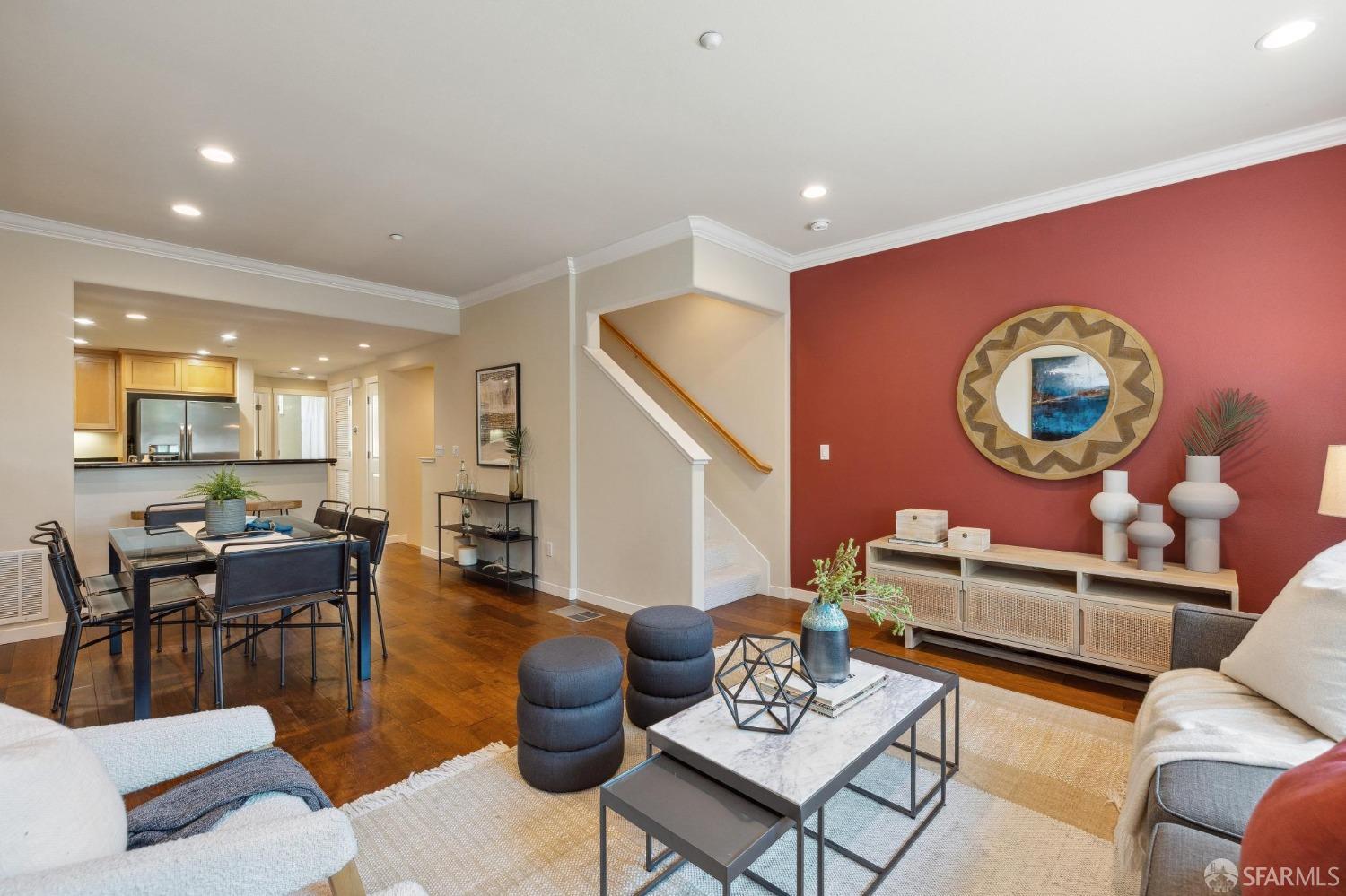 110 Emerald Cove Terrace