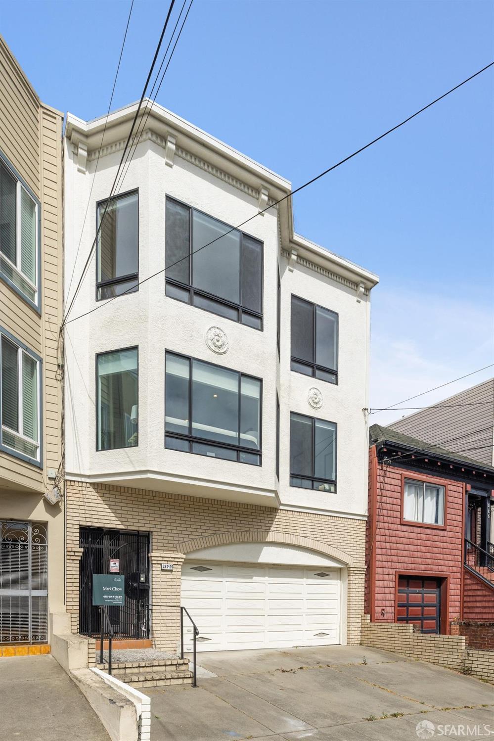 327-329 18th Avenue
