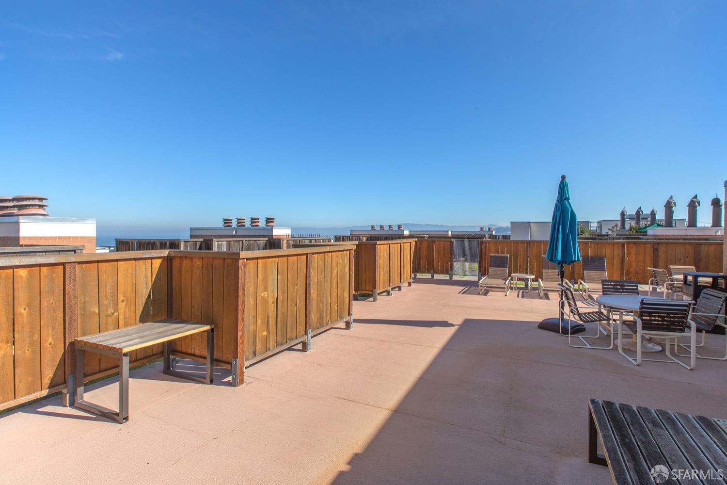 101 Lombard Street # 714W