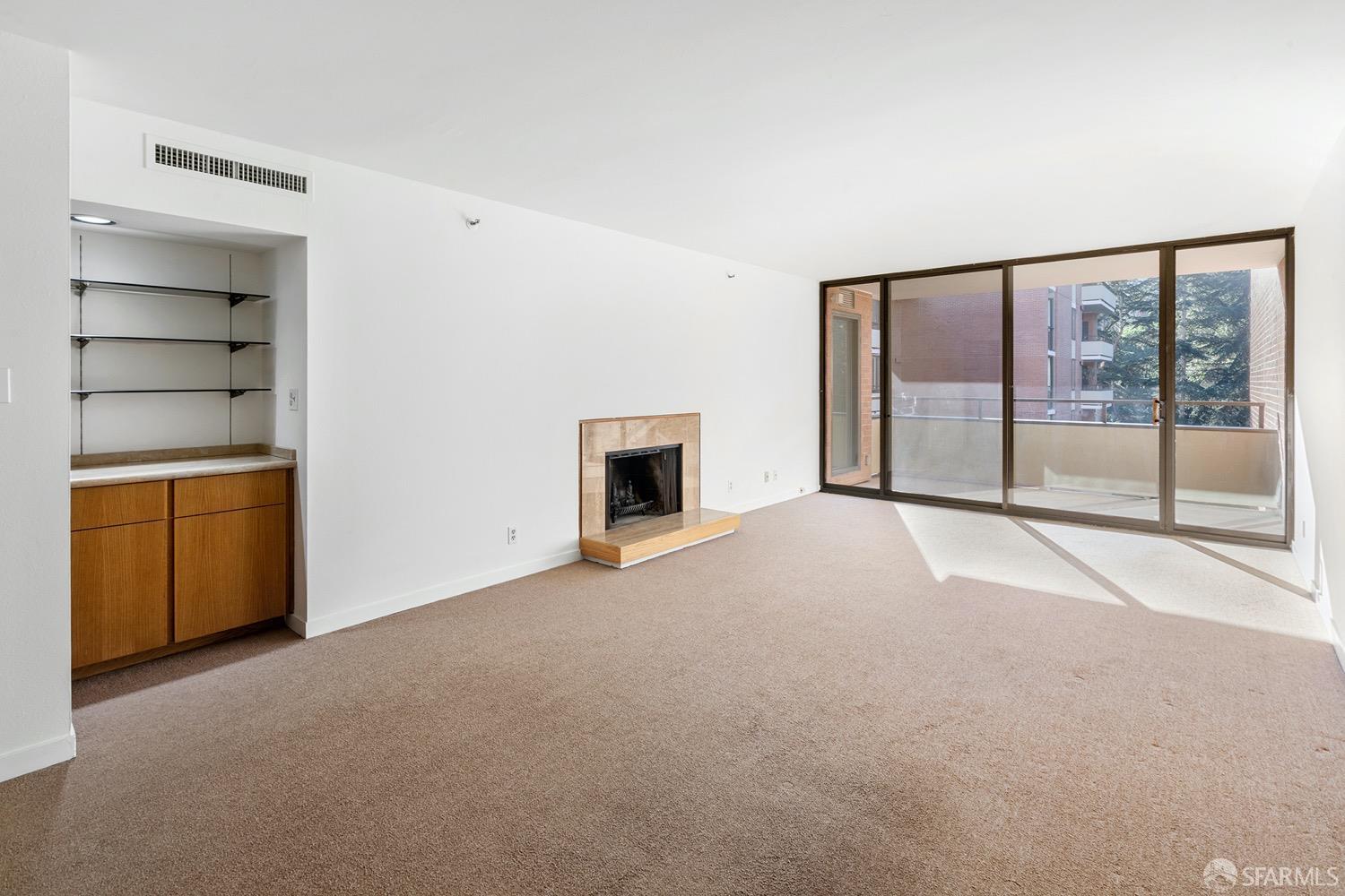 101 Lombard Street # 714W