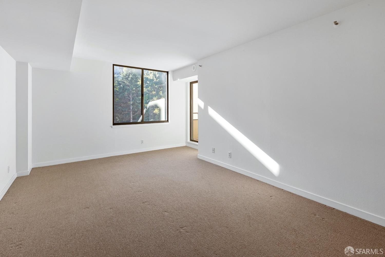101 Lombard Street # 714W