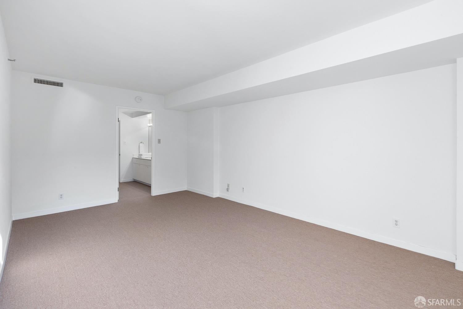 101 Lombard Street # 714W