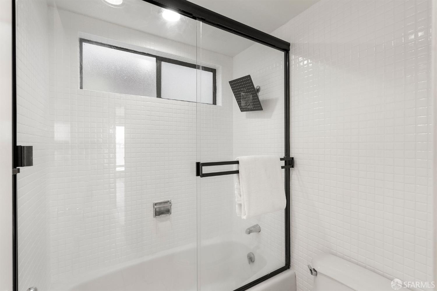 1451 Montgomery Street # 9