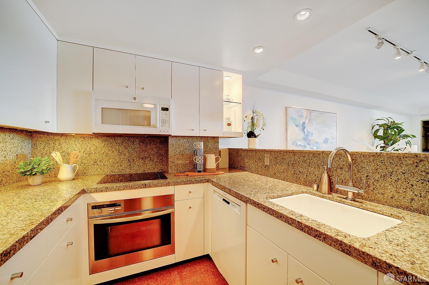 601 Van Ness Avenue # 805