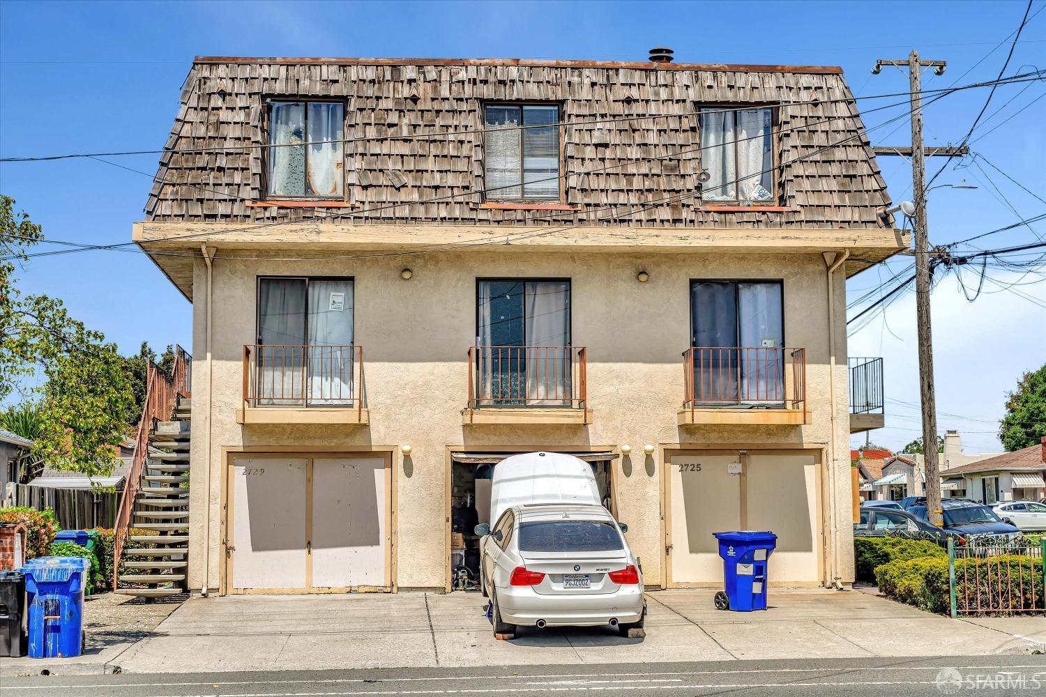 2729 Barrett Avenue
