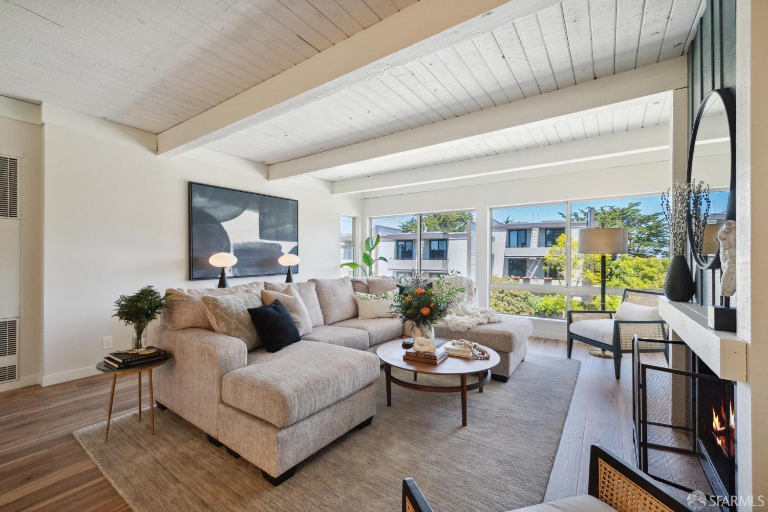 215 Red Rock Way # 305J