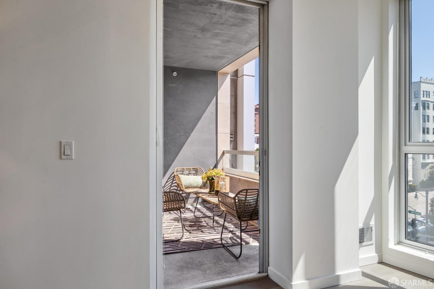 1501 Filbert Street # 6A