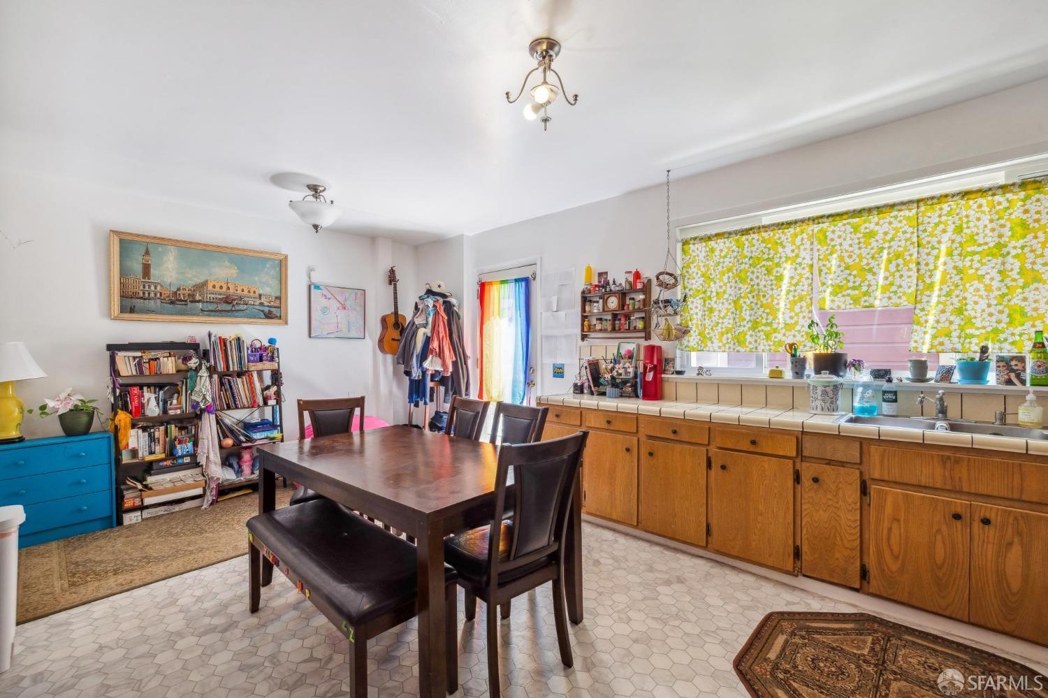 391-393 30th Street