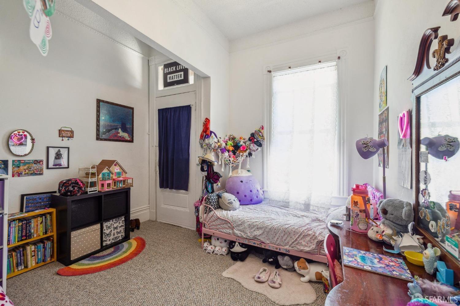 391-393 30th Street