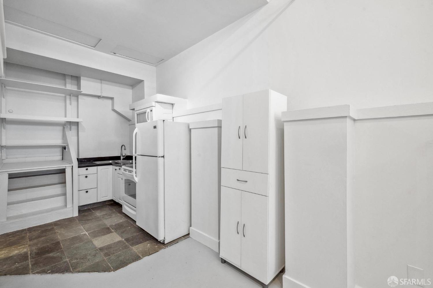 391-393 30th Street