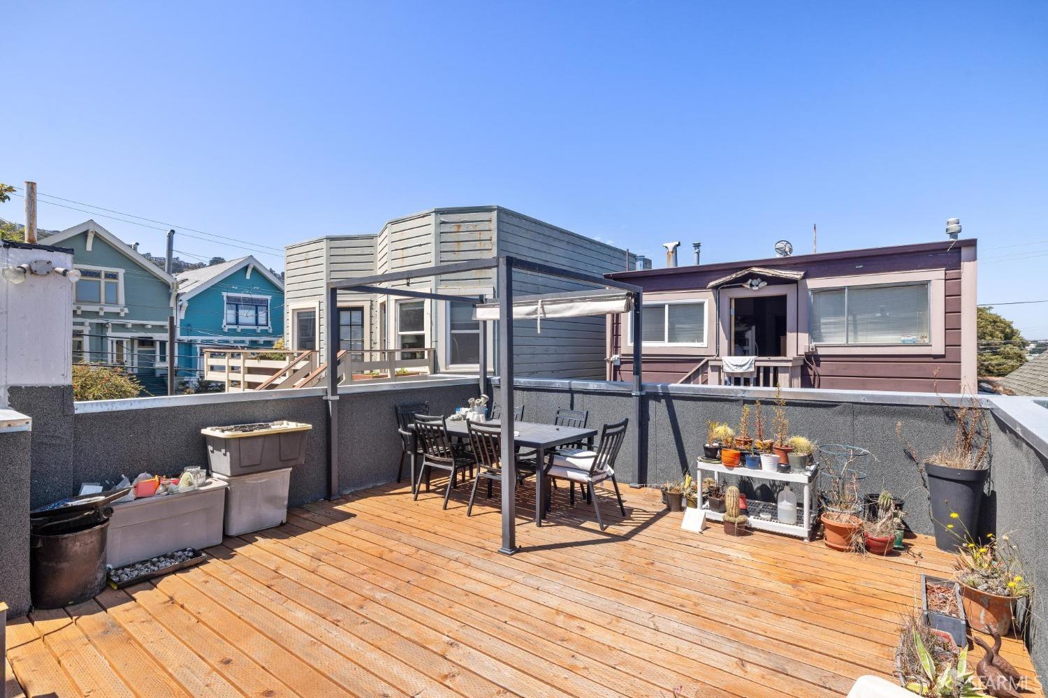 391-393 30th Street