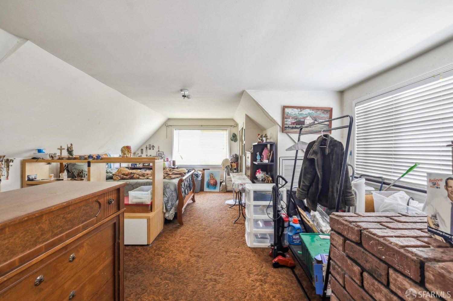 391-393 30th Street