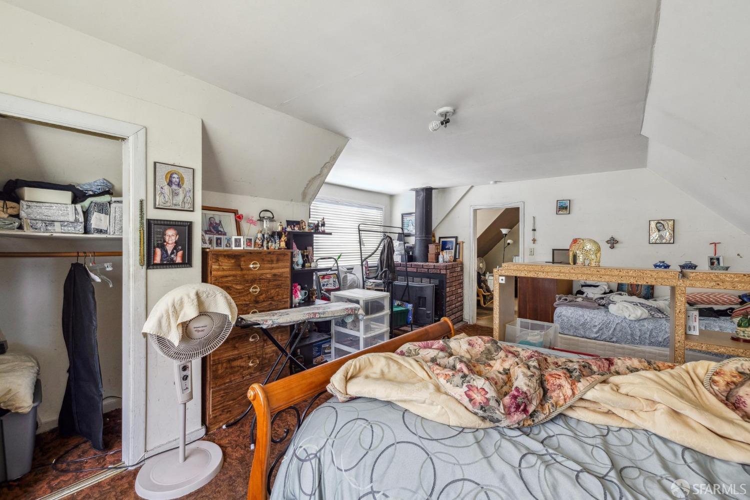391-393 30th Street