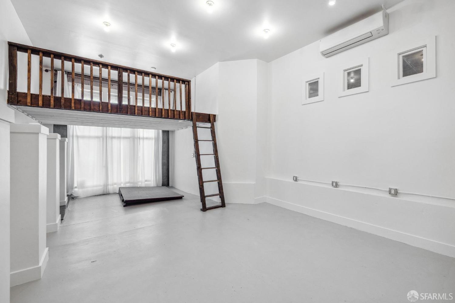 391-393 30th Street