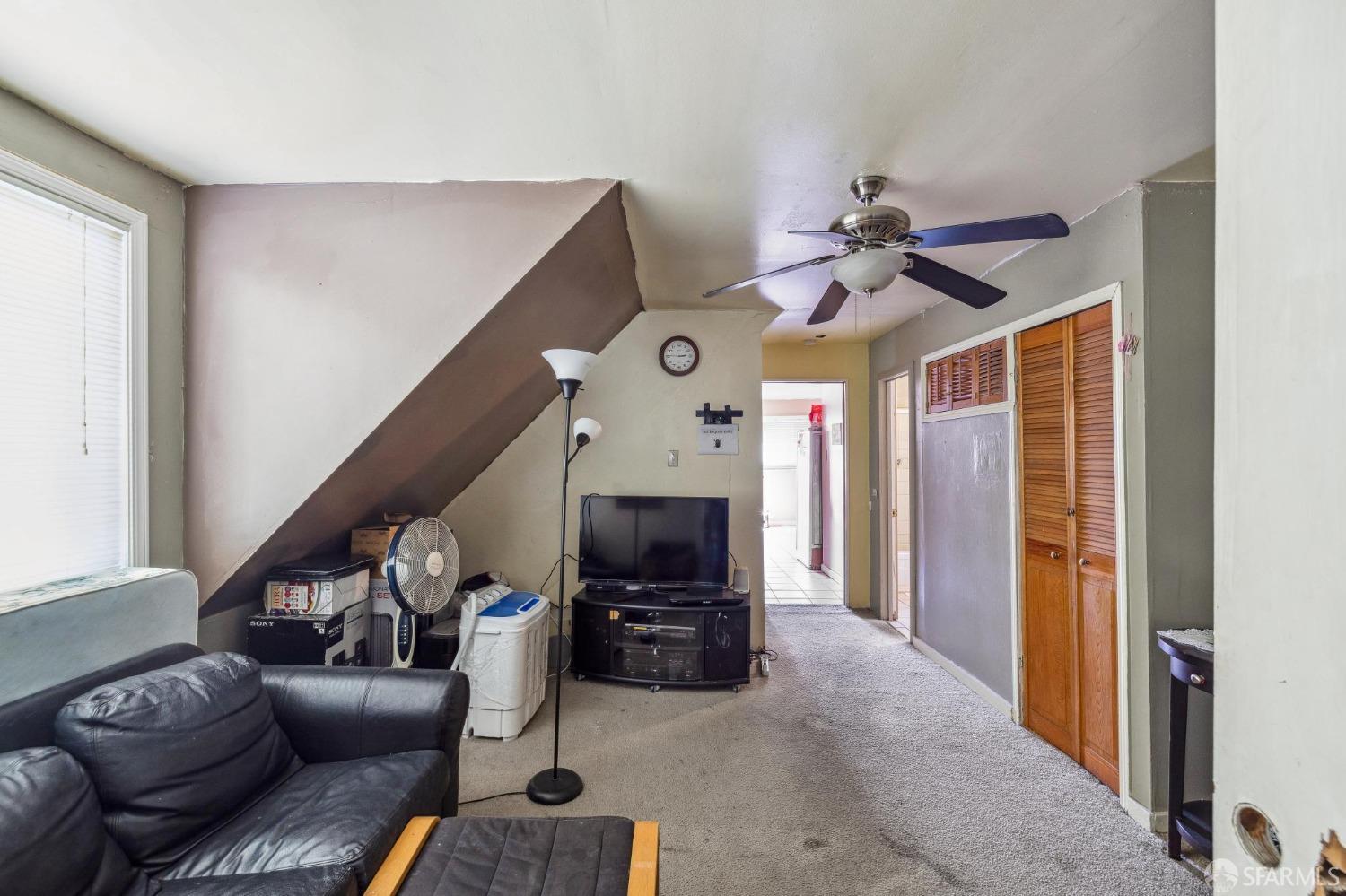 391-393 30th Street
