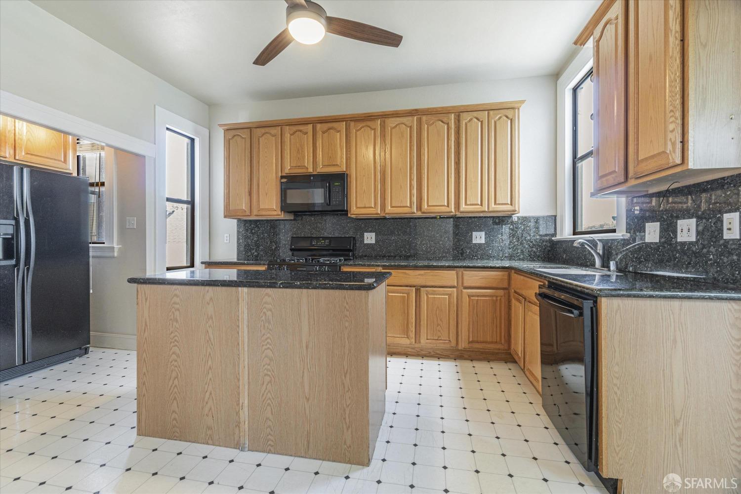 2506-2508 25th Street