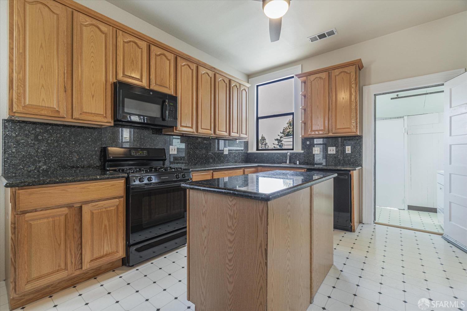 2506-2508 25th Street