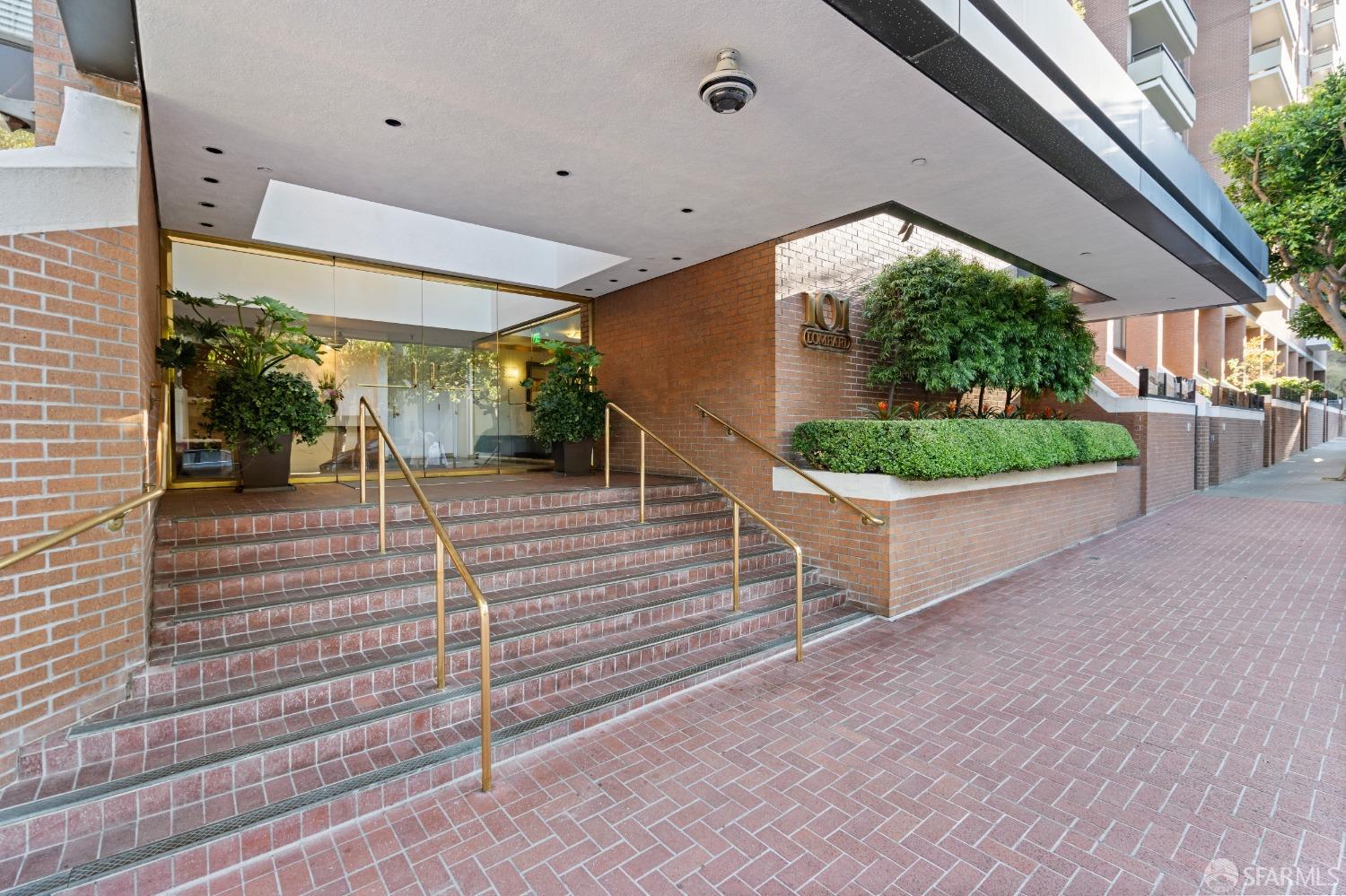 101 Lombard Street # 604w