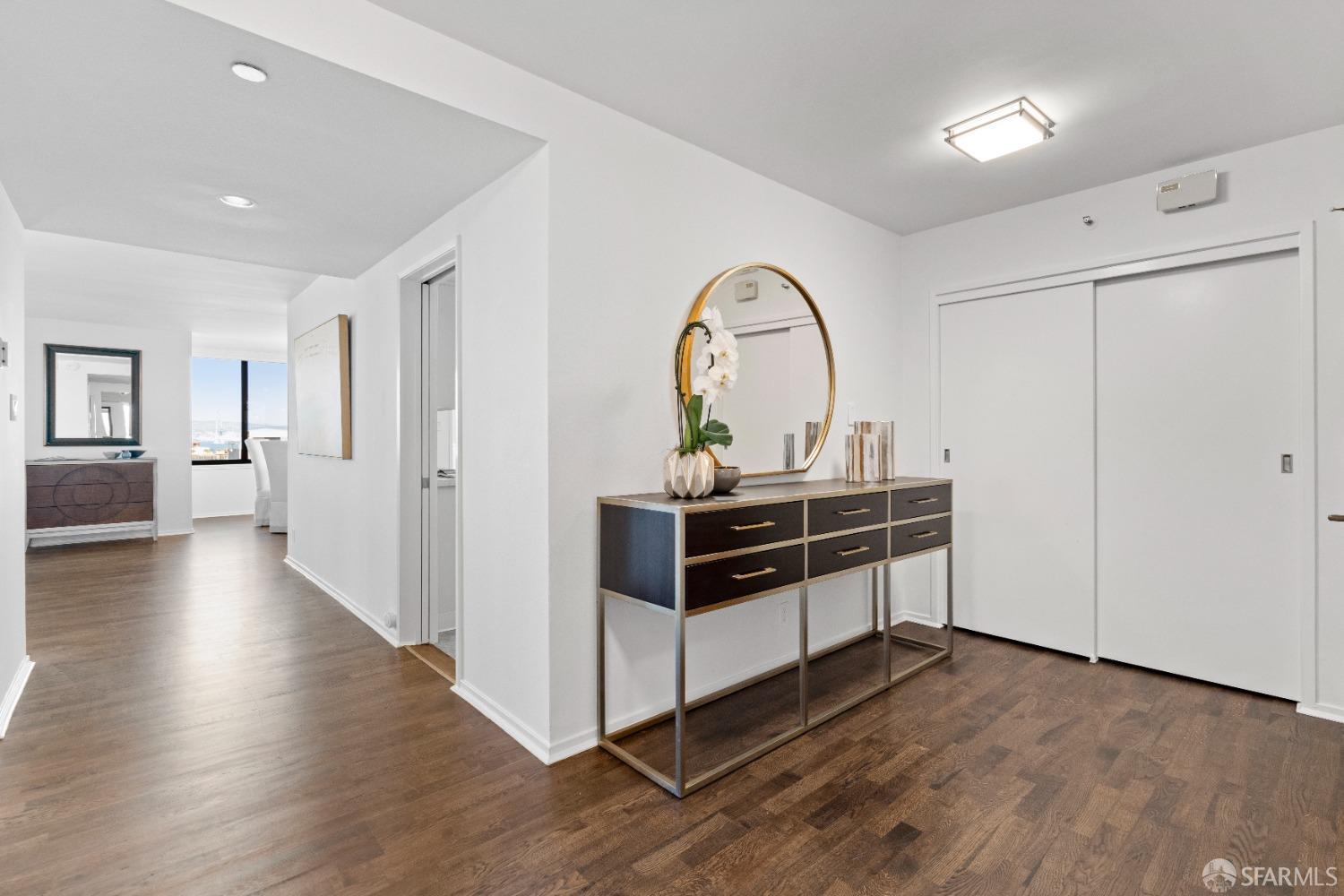 101 Lombard Street # 604w
