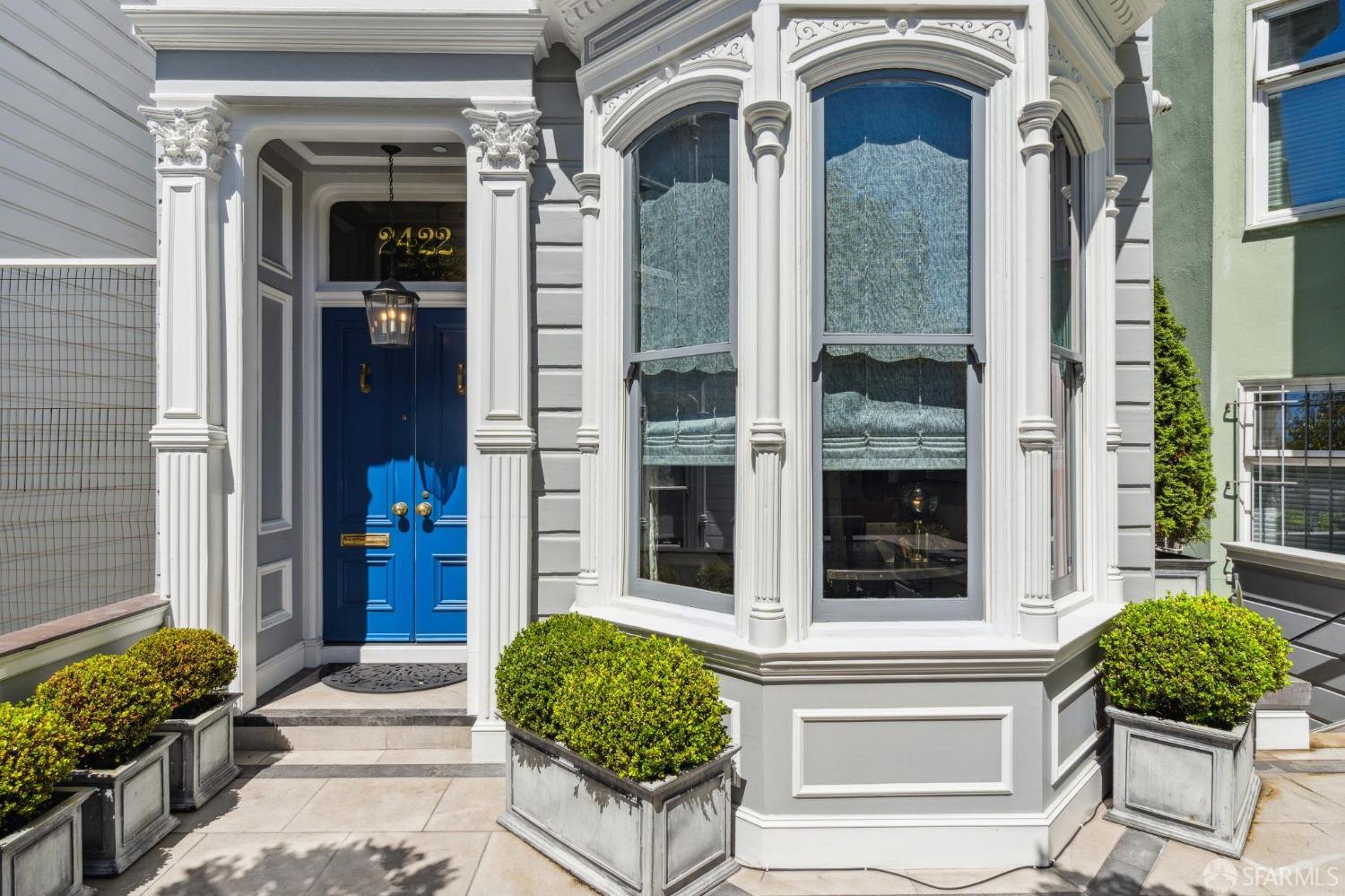 2422 Clay Street