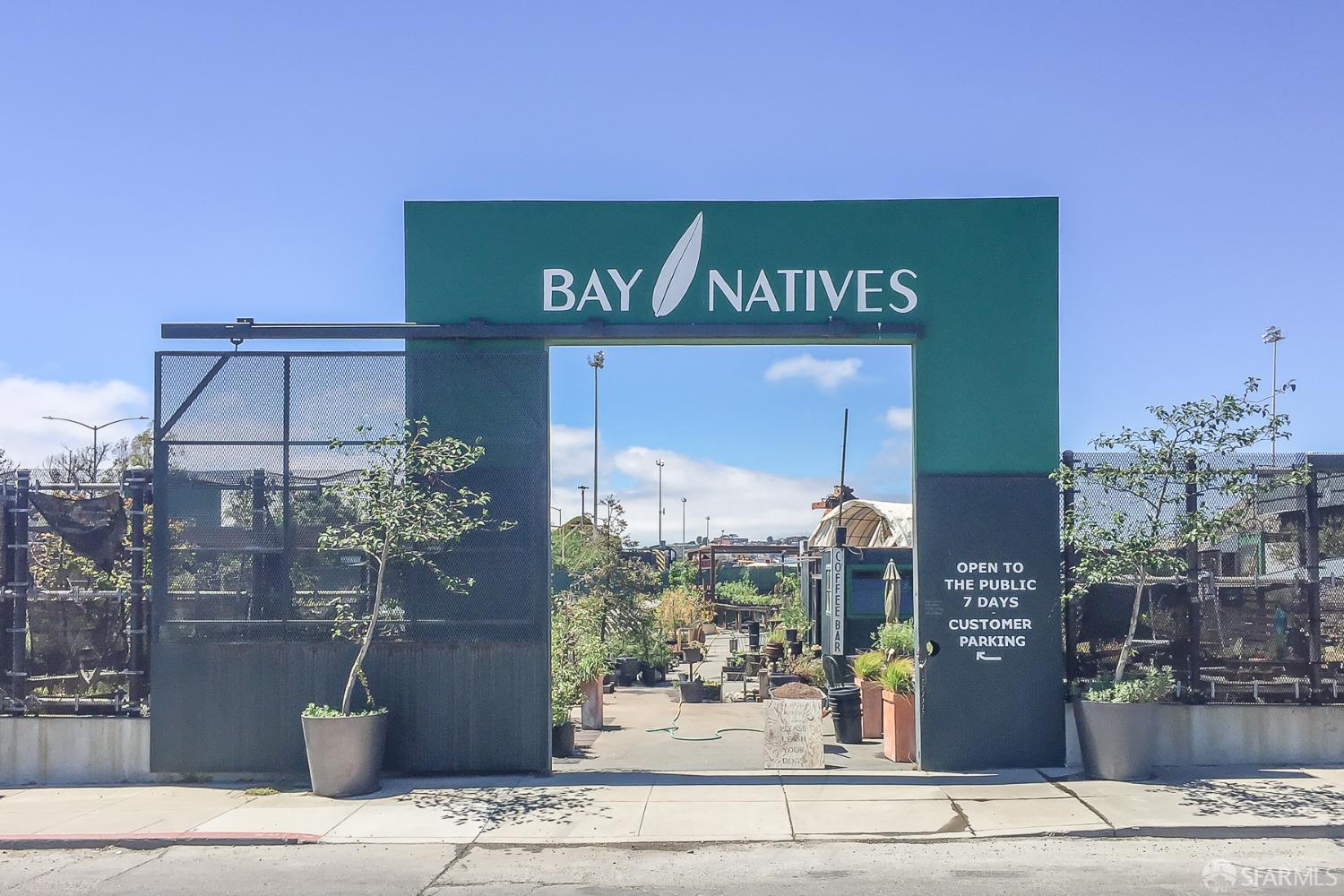 118 Jerrold Avenue