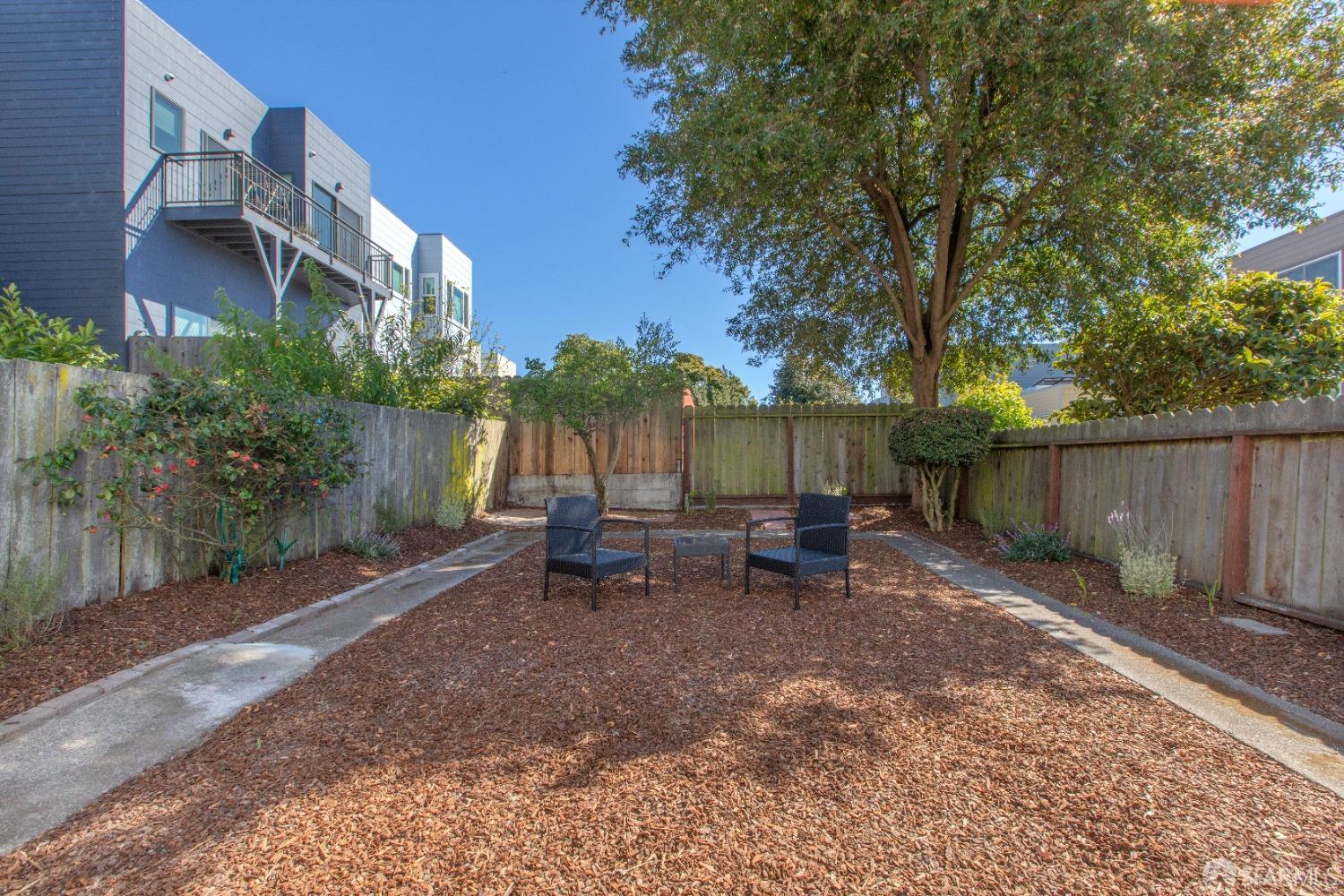 1727 Judah Street
