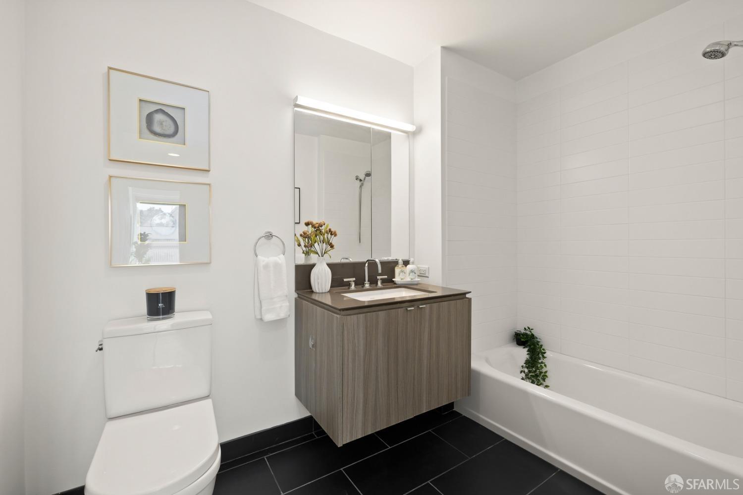 45 Bartlett Street # 318