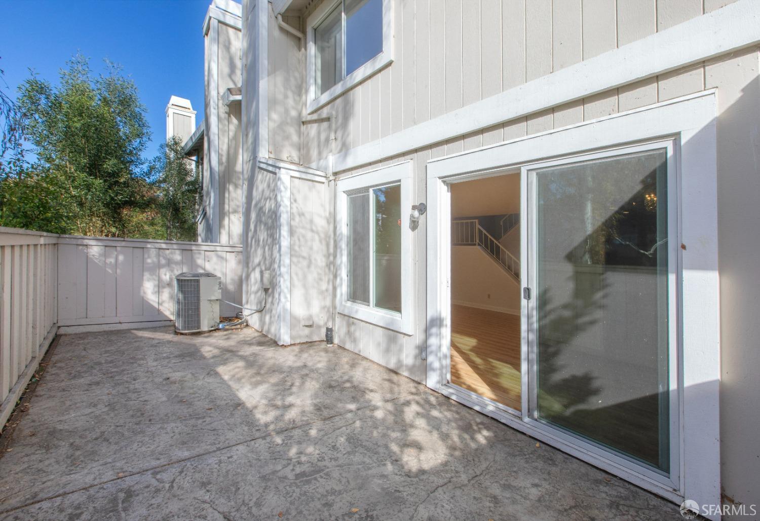 281 S Wildwood
