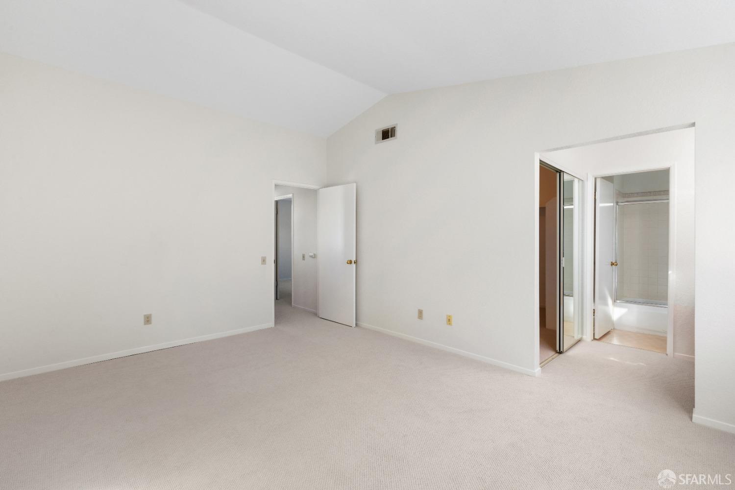 281 S Wildwood
