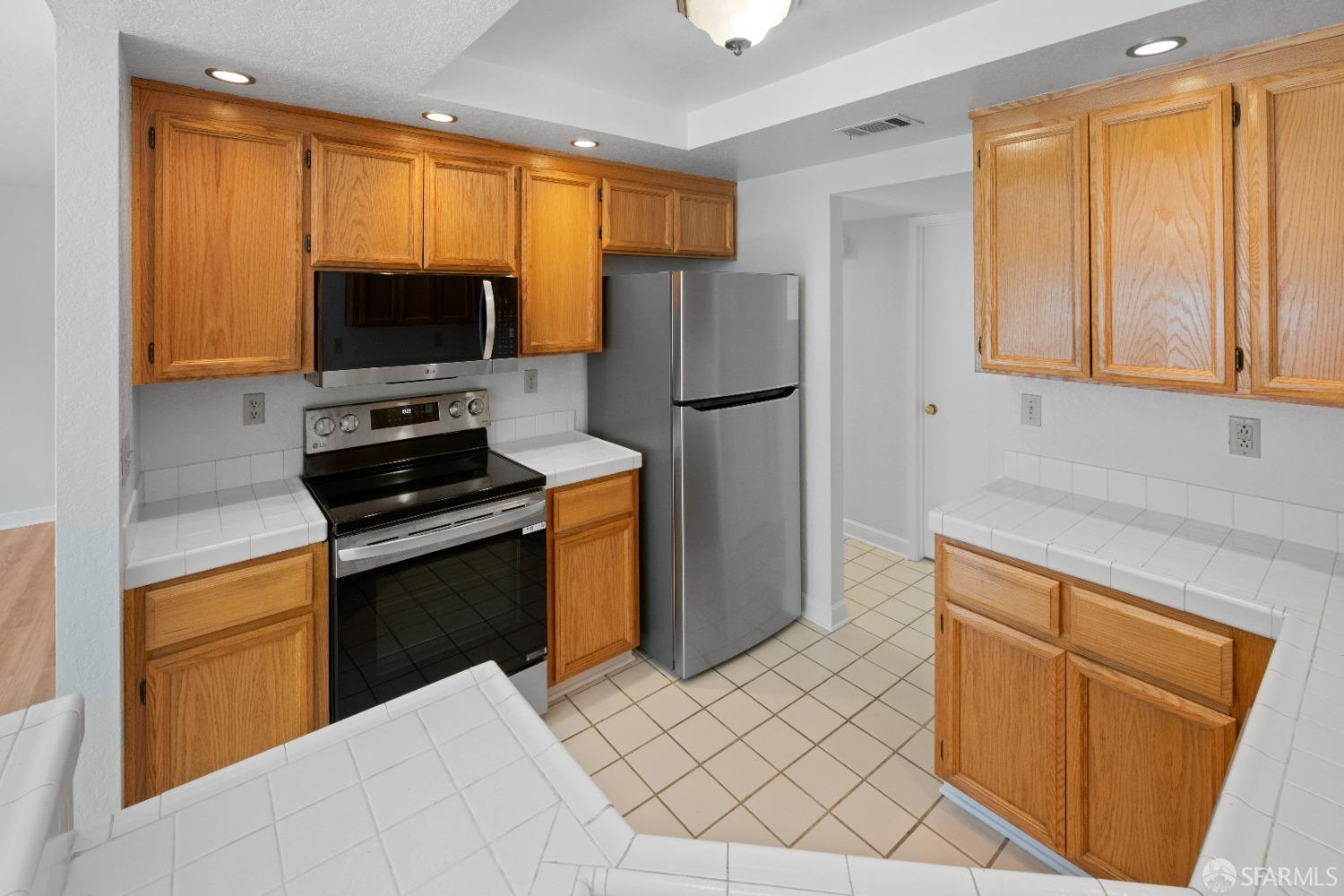 281 S Wildwood