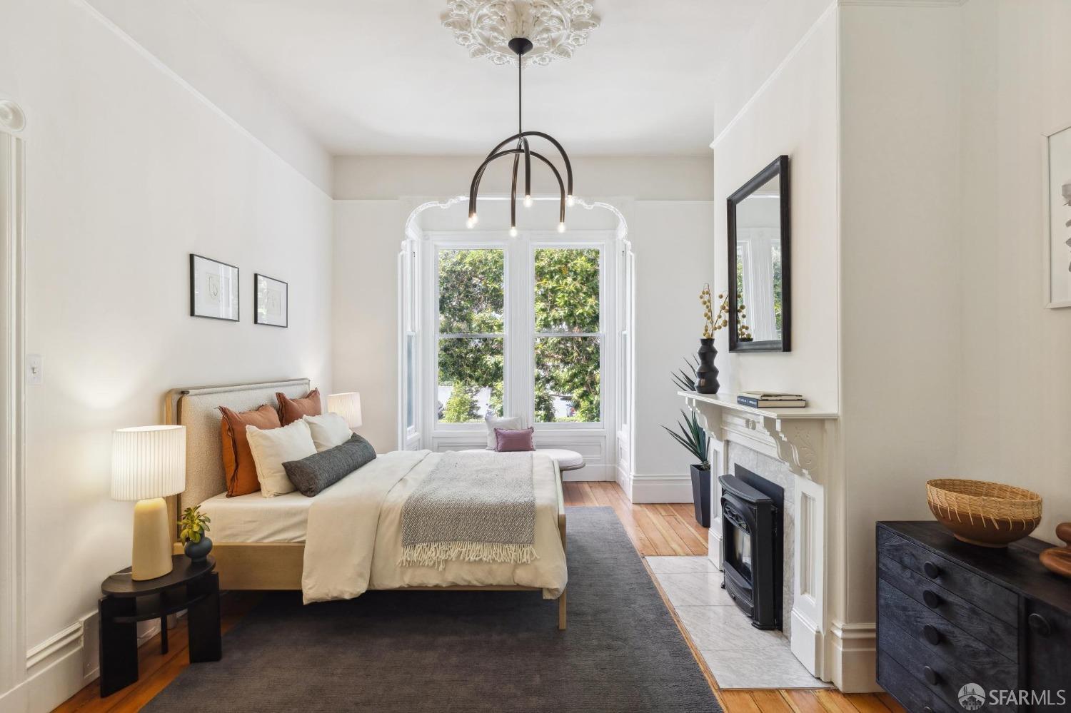 35 Noe Street
