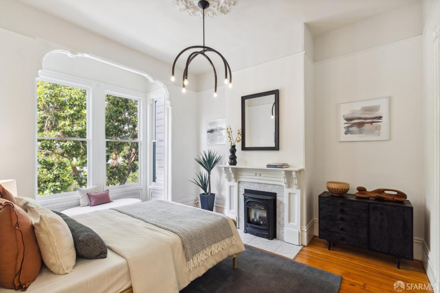 35 Noe Street